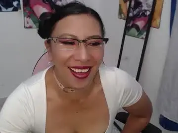 Megara_love  live sex cam