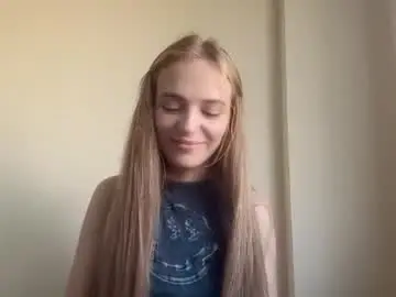 Megganswiat  live sex cam