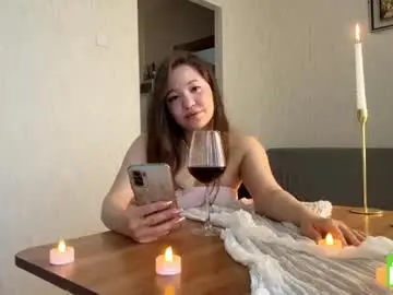 Moltenpeach  live sex cam