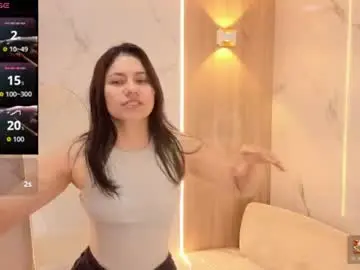 Roxy_luxe_tf  live sex cam