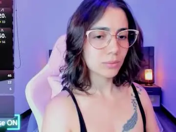 Saraospinna  live sex cam