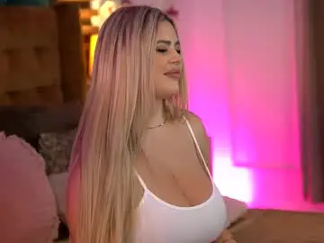 Sophieboobsx  live sex cam