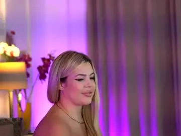 Sophieboobsx  live sex cam