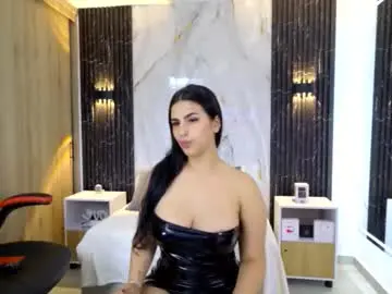 Chloe_toms  live sex cam
