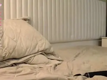Fiilmee  live sex cam