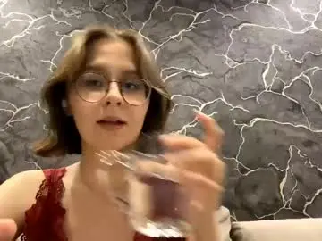 Helenholloway  live sex cam