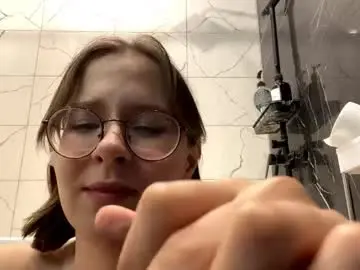 Helenholloway  live sex cam