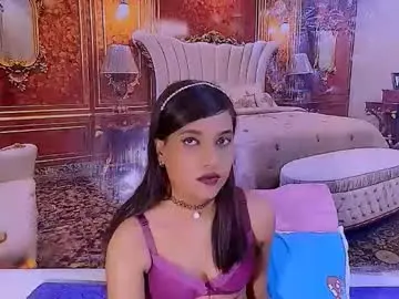 Indianskies  live sex cam
