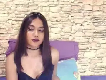 Indianskies  live sex cam