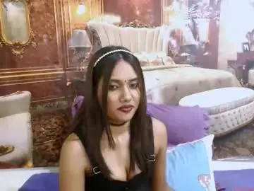 Indianskies  live sex cam