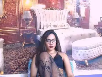 Indianskies  live sex cam