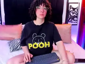 Isabella_queen8  live sex cam