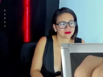 Ivyblackk  live sex cam