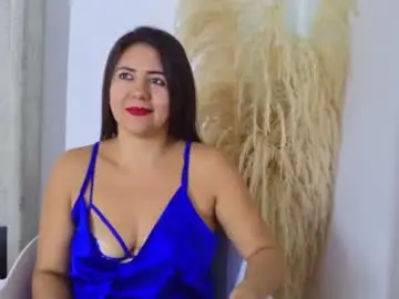 Ivyblackk  live sex cam
