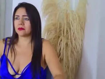 Ivyblackk  live sex cam