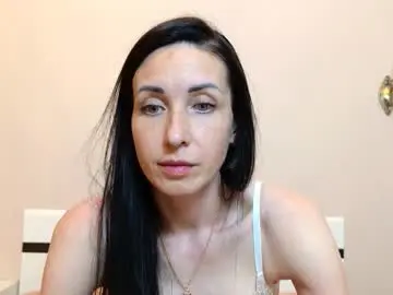 Linalivee  live sex cam