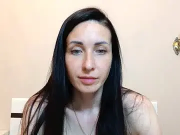Linalivee  live sex cam