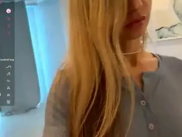 Lindsyzinda  live sex cam