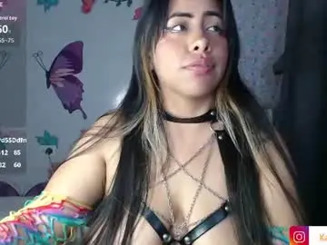 Lylyum_k  live sex cam
