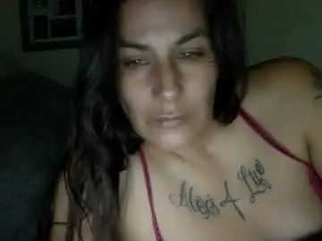 Milfsfreaky69  live sex cam