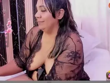 Nailha1  live sex cam