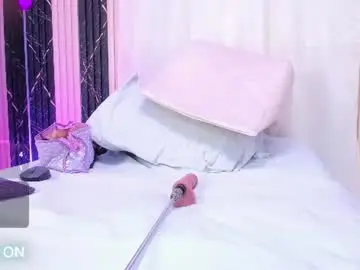Nailha1  live sex cam