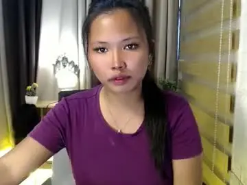 Naughtymorenagirl  live sex cam