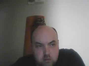Vladtopliceanu56  live sex cam