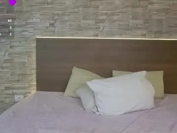 Zenda_biancha  live sex cam