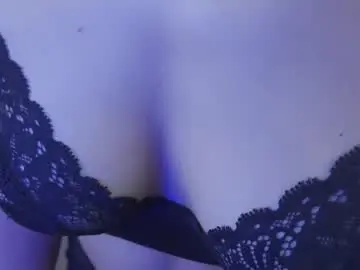 Zenda_biancha  live sex cam