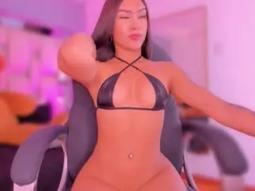 Aishakassandra  live sex cam