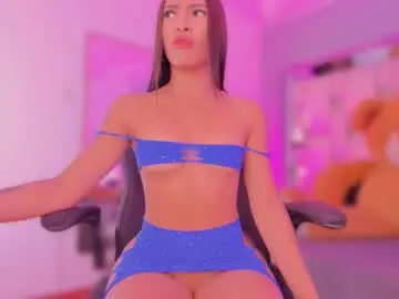 Aishakassandra  live sex cam