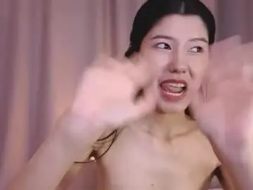 Arinsun  live sex cam