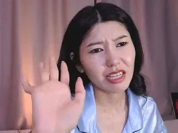 Arinsun  live sex cam