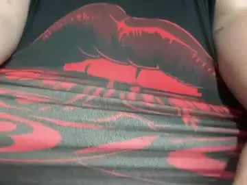 Biggybecky  live sex cam