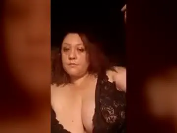 Clearblueseason  live sex cam
