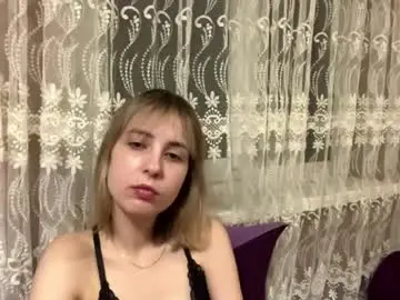 Daphnefranca  live sex cam