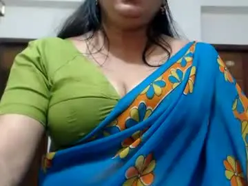 Desimaisa130  live sex cam