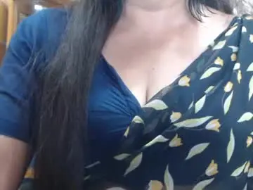 Desimaisa130  live sex cam