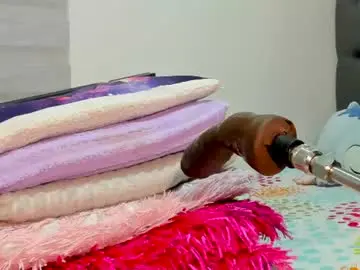 Elizabeth_18_  live sex cam