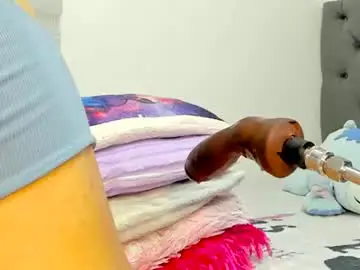 Elizabeth_18_  live sex cam