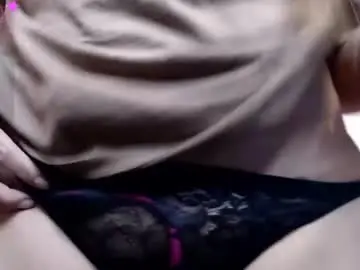 Elymoon  live sex cam