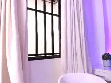 Emilyevanss1_  live sex cam