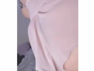 Gatitahorny69  live sex cam