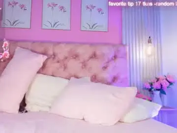 Hannadanniels  live sex cam