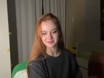 Kisschloe_  live sex cam