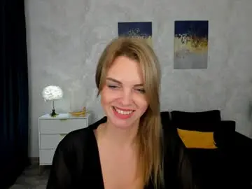 Lunaflinn  live sex cam