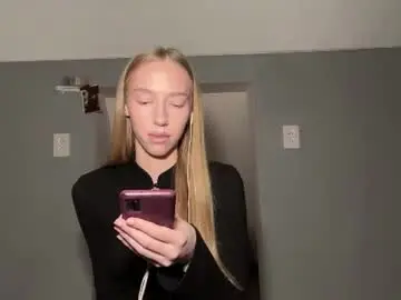 Marioindal  live sex cam