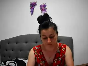 Mikyloveu  live sex cam
