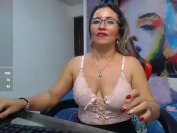 Noelia_milfs  live sex cam